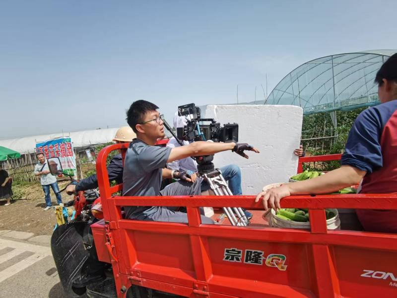 电商爆款背后的推手：汉源县产品视频拍摄公司精准捕捉卖点痛点